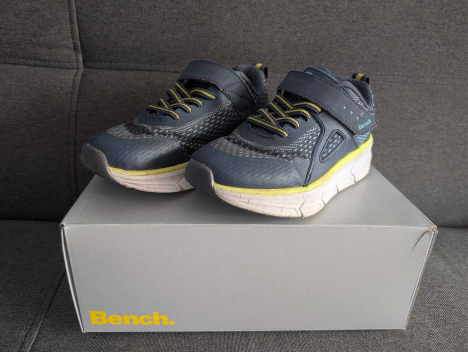 Buty adidasy chłopięce 31