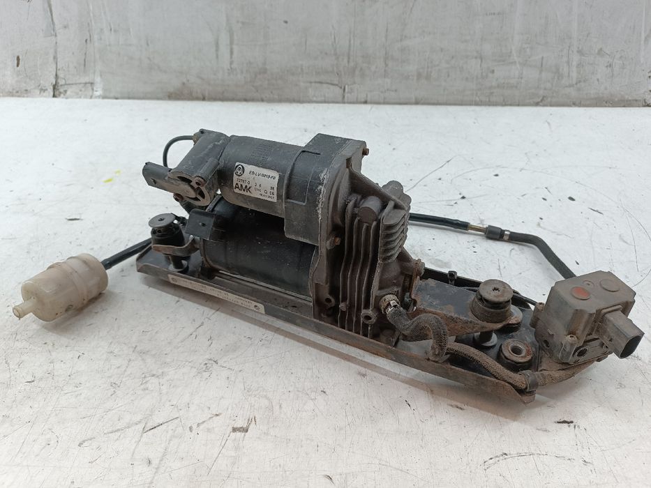Compressor de suspensão pneumática - BMW 5 Touring (E61) | 04 - 10