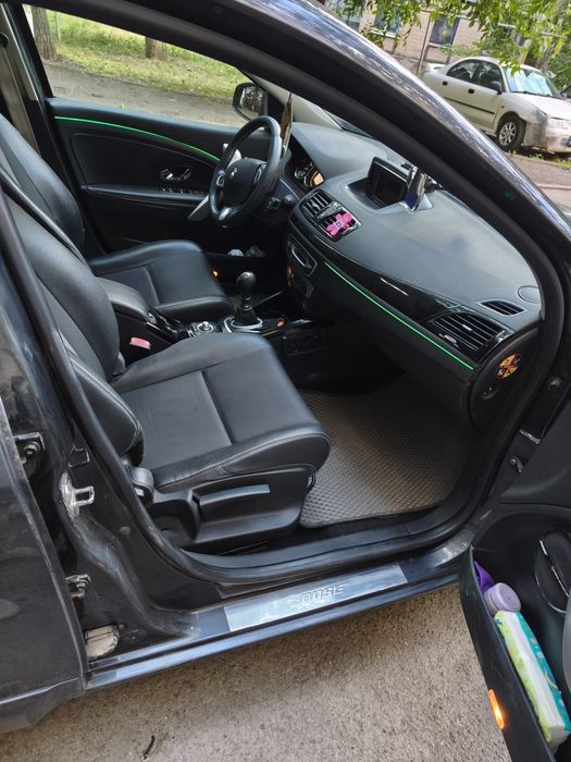 Renault Megane 3 Універсал ( BOSE)