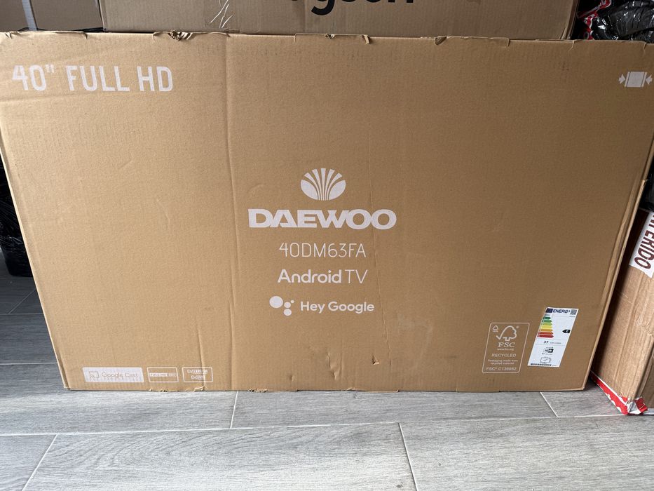 Smart TV 40 polegadas Android Full HD - Nova