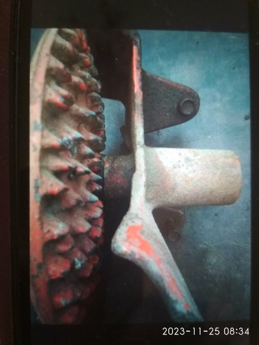 млинок для кукурудзи