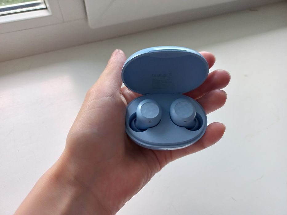 Блютузні навушники