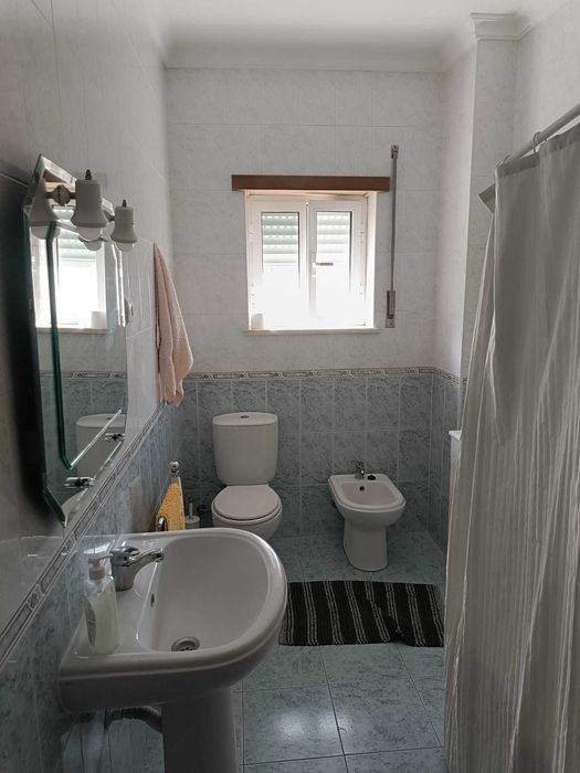 2 Quartos para Arrendar – Oliveira do Bairro