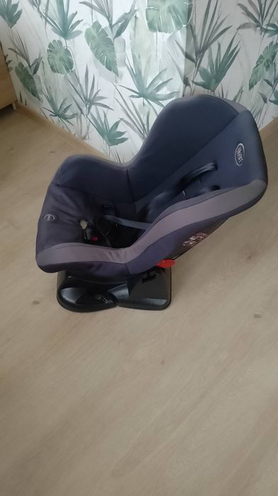 Fotelik samochodowy 9-18 kg
