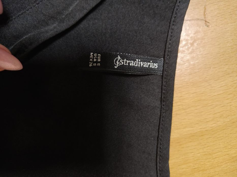 Czarna koszula Stradivarius