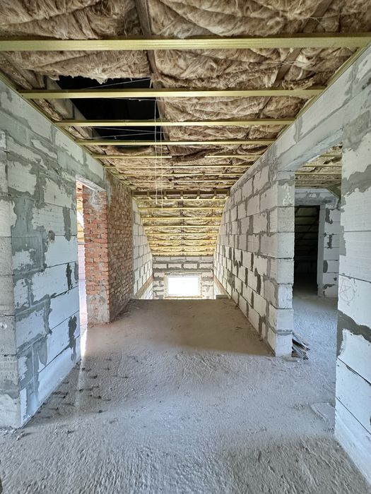 Продаж будинку біля Самбора (Воютичі)