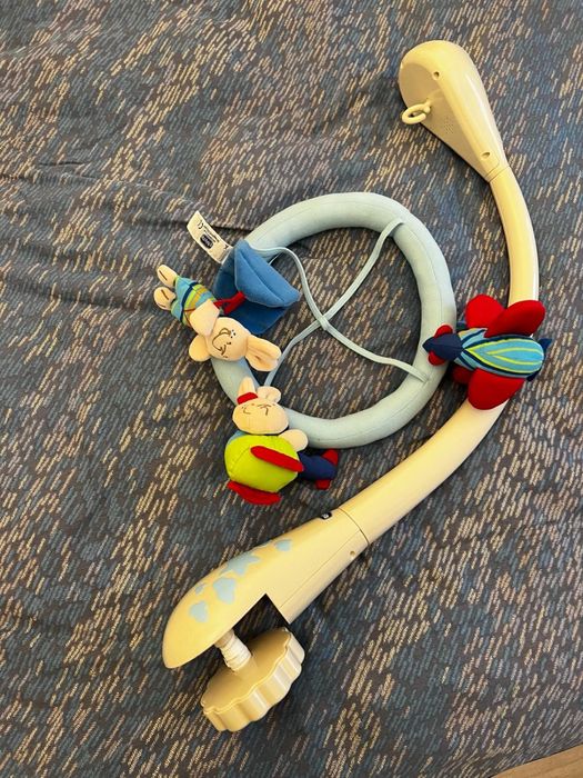 Chicco музыкальный мобиль