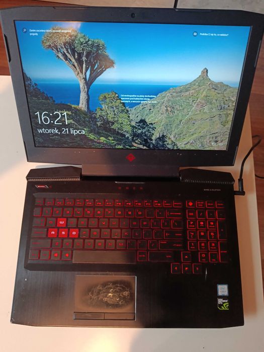HP Omen 15 i5-7th/12GB/1TB GTX1050