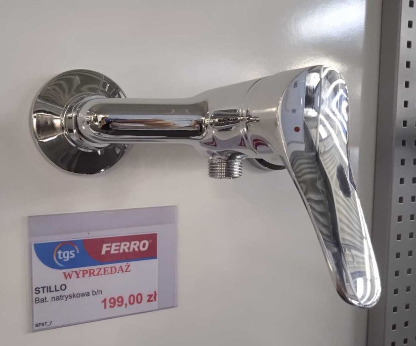 Bateria natryskowa ścienna STILLO, Firma Ferro