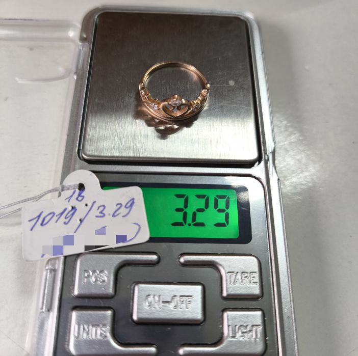 Кольцо корона золотое р.18 (3.29гр)