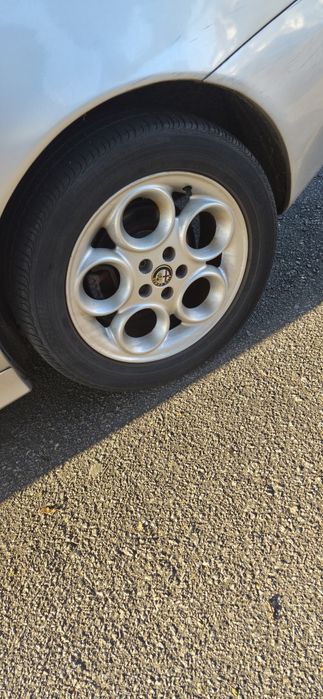 Alfa romeo 156 1.9 jtd — photo 4