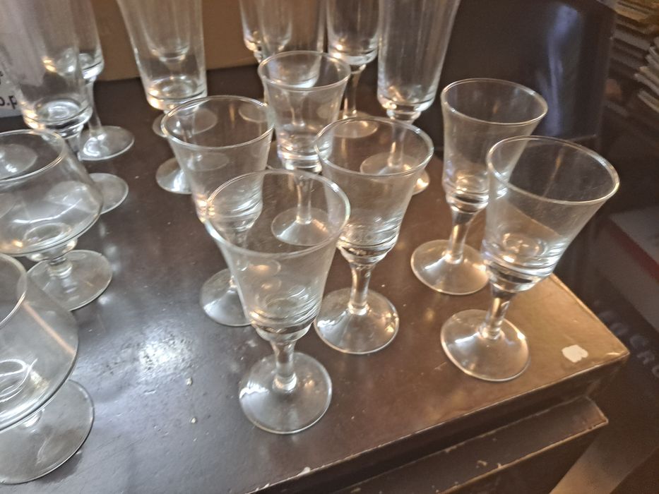 Zestaw kieliszków prl 22szt