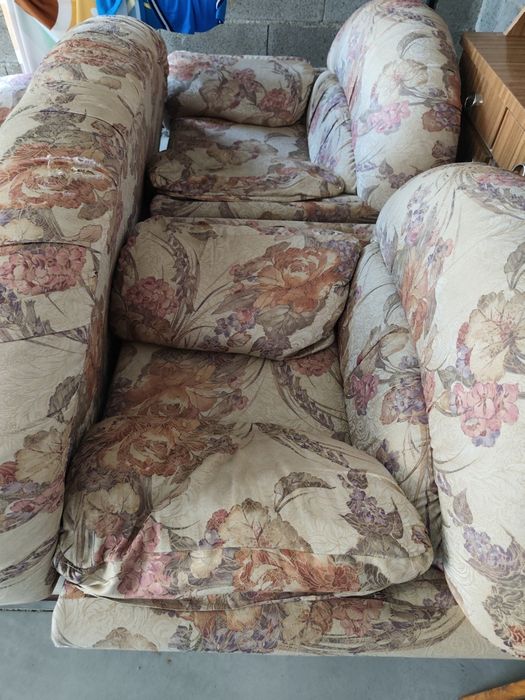 Sofás  cama em bom estado