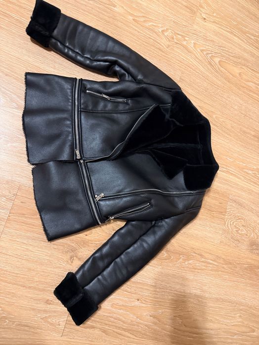 Дублянка жіноча чорна