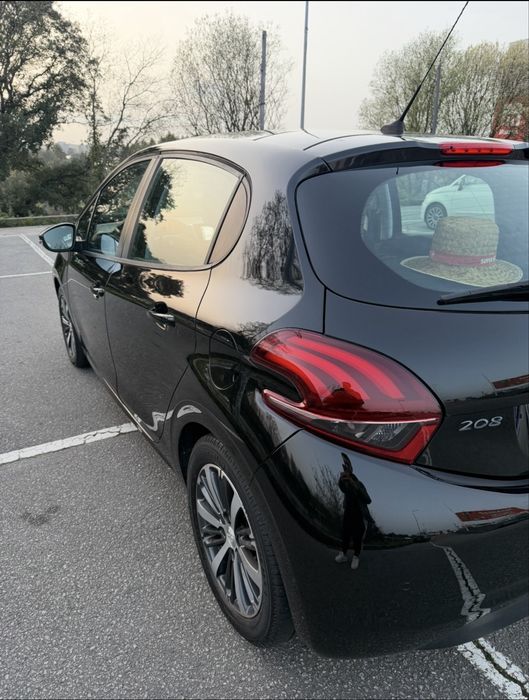 Peugeot 208 PureTech