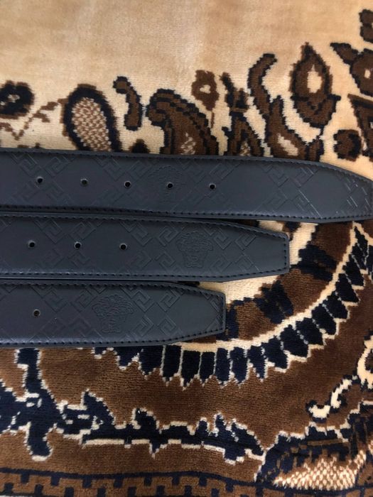 Продам ремінь Versace