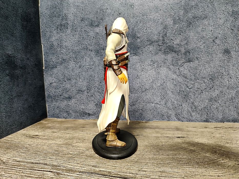 Фігурка Assassin’s Creed Altair Figure 26 см Altaïr Ubisoft оригінал Альтаїр колекційна статуетка gaming collectible original