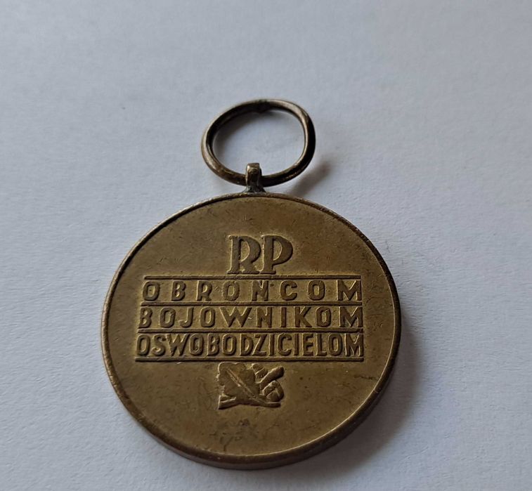 Medal za Warszawę 1939  -    1945 PRL