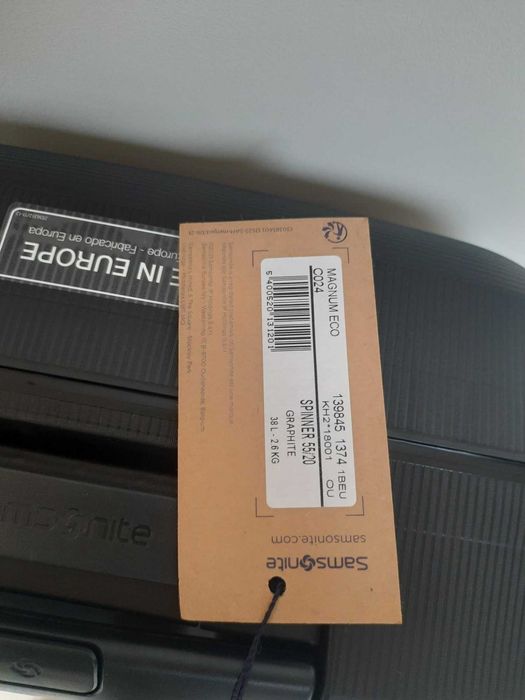 Walizka kabinowa Samsonite Magnum Eco Spinner 55/20