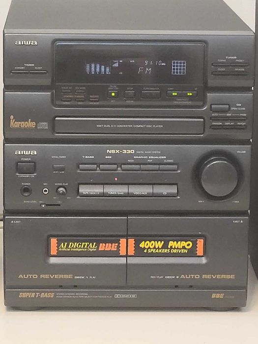 AIWA CX-N330HE Compact Disc Stereo Radio Cassette Recorder: 2 000
