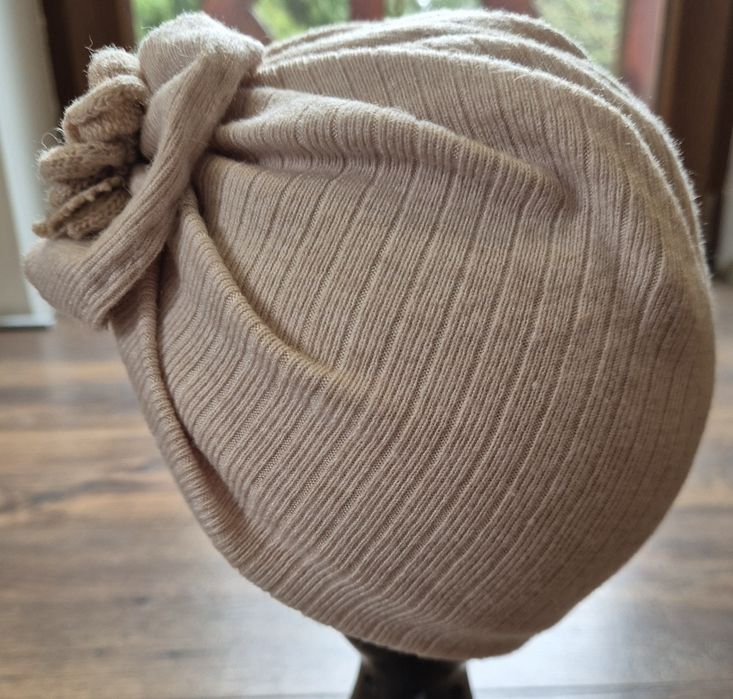 Śliczny turbanik czapka 44-46 Nowy