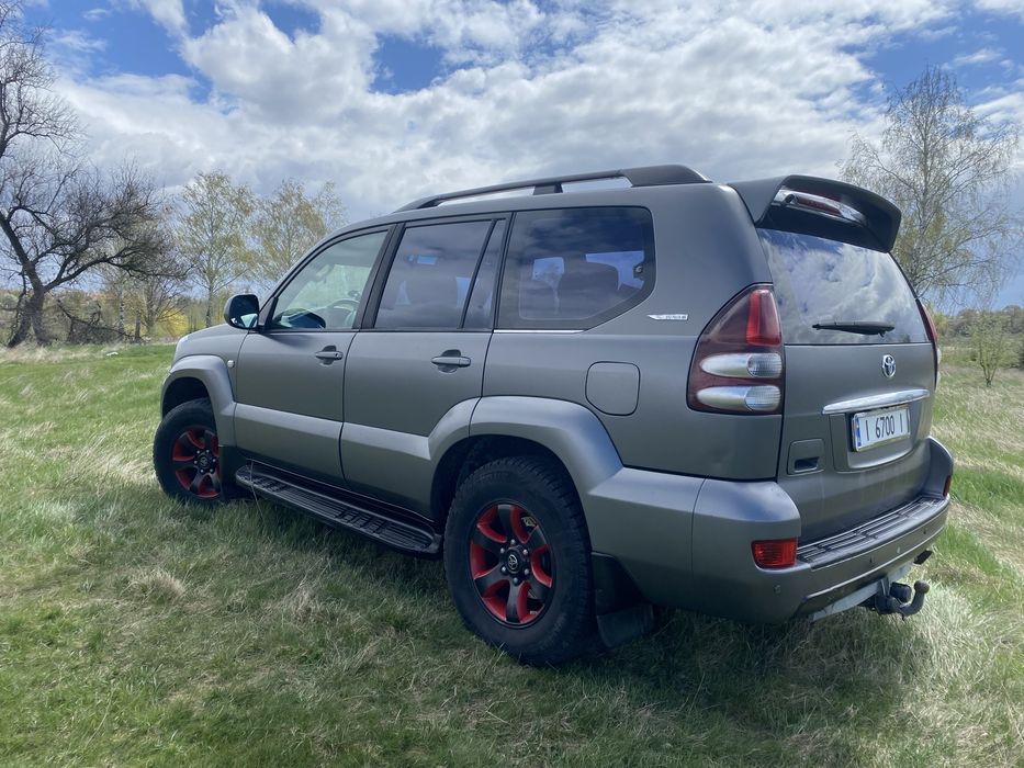 Toyota Prado 120