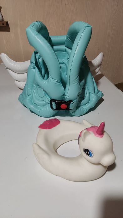 Жилет для плавання дитячий