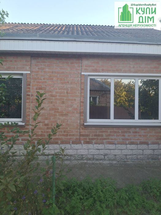 Добротний 2-х поверх. будинок 138 кв.м. на Новомиколаївці