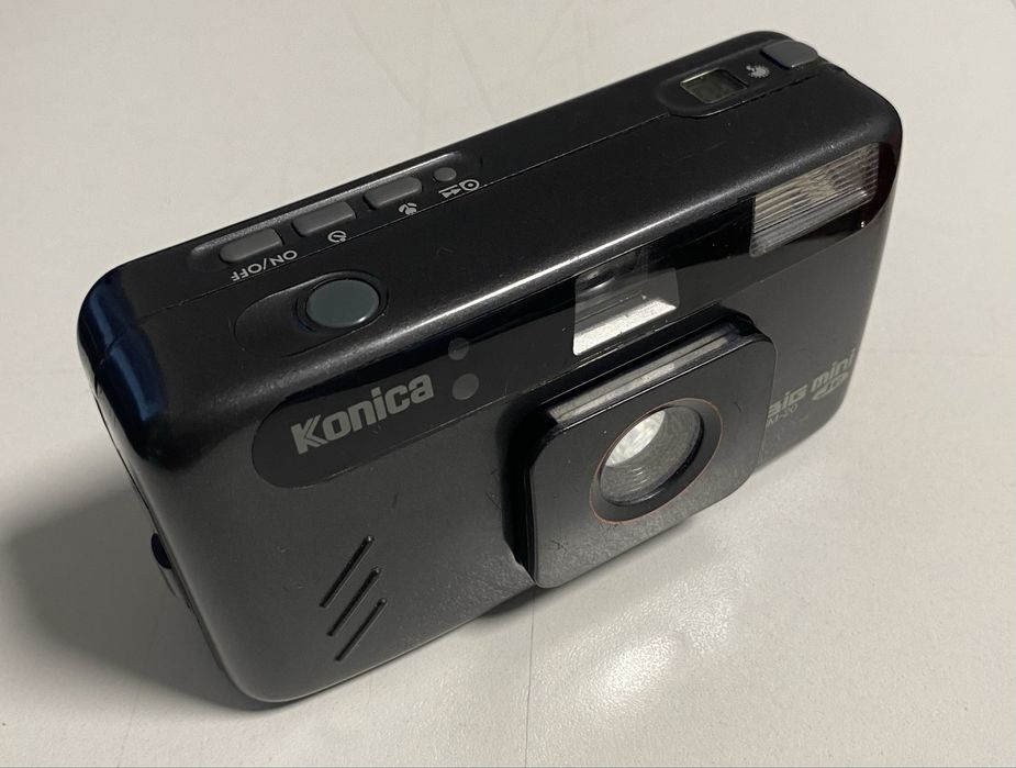 Konica Big Mini BM-20 Jr. | вінтажна плівкова камера 34mm