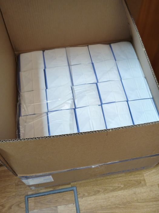 Compressas em Não Tecido 10x10 cm – Rubbergold – Caixa de 5000 unidades