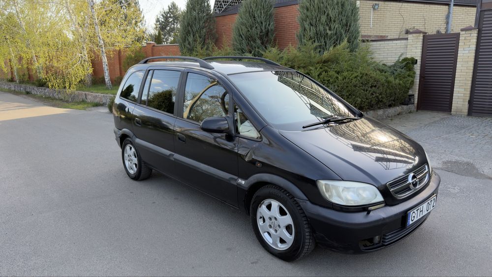 Opel Zafira 2.2 Турбодизель