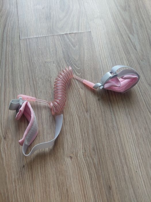 Smycz na reke dziecka