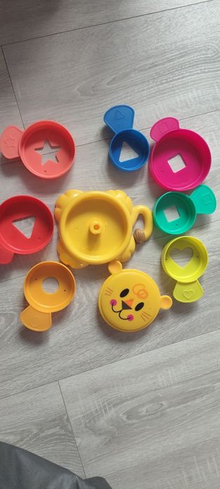 Logiczna układanka playschool lew