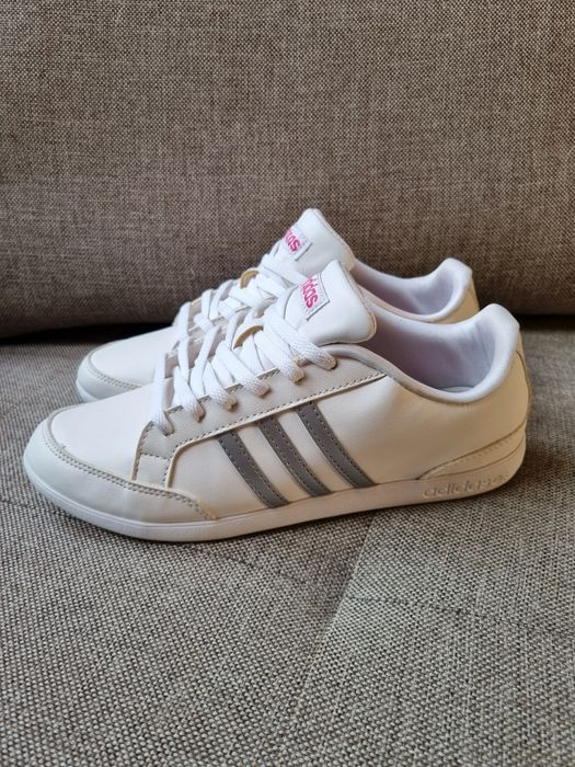 Buty Adidas damskie białe