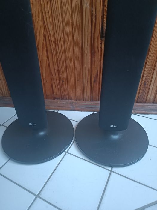 Колонки від домашнього кінотеатру