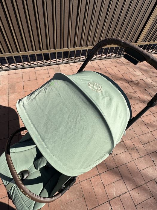 Коляска cybex coya leaf green на шасси rose gold