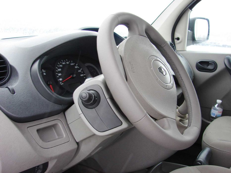 Заводской пассажир Renault Kangoo 2009 год (1,6 бензин)