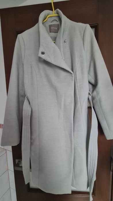 Szary płaszcz Orsay