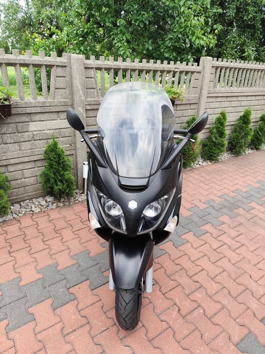 Piaggio Xevo X-evo 125 na kat.B! 2016 rok czarny matt