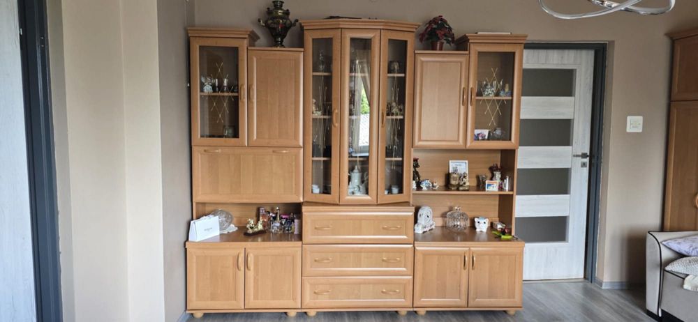 Meblościanka - zestaw mebli