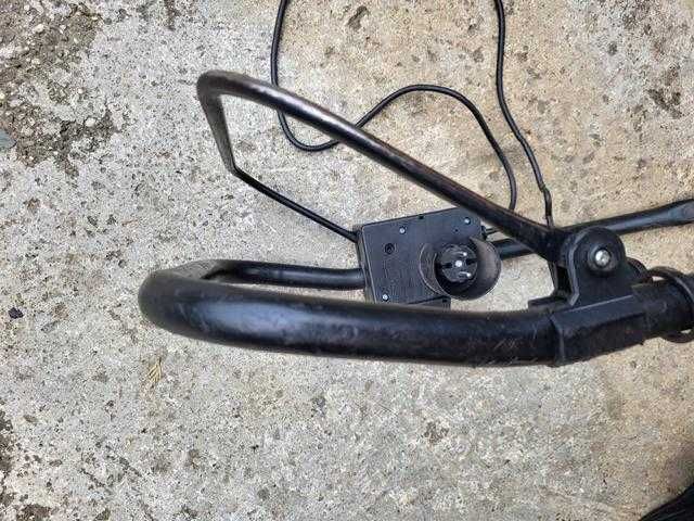 Używany wyłącznik KOSIARKI elektrycznej wraz z uchwytem - kompletny