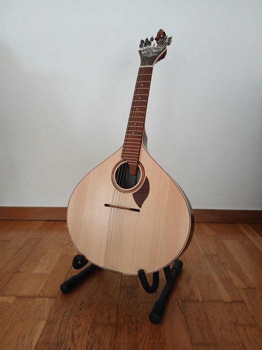 Guitarra portuguesa APC Modelo Lisboa GF312 LS