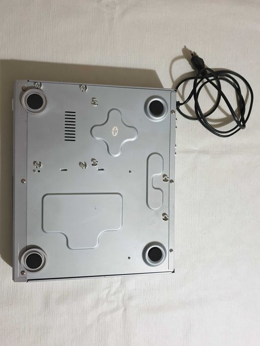 Leitor de DVD - KXD Modelo DP-302 - A funcionar