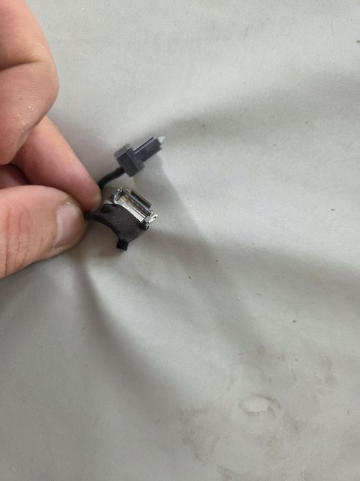 Sprzedam konektor dysku HDd do laptopa HP Pavilion DV7