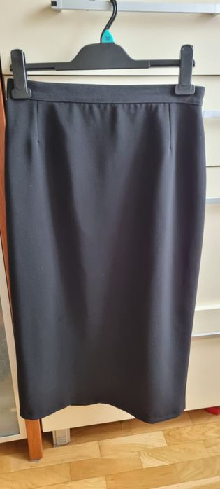 Spódnica czarna midi M