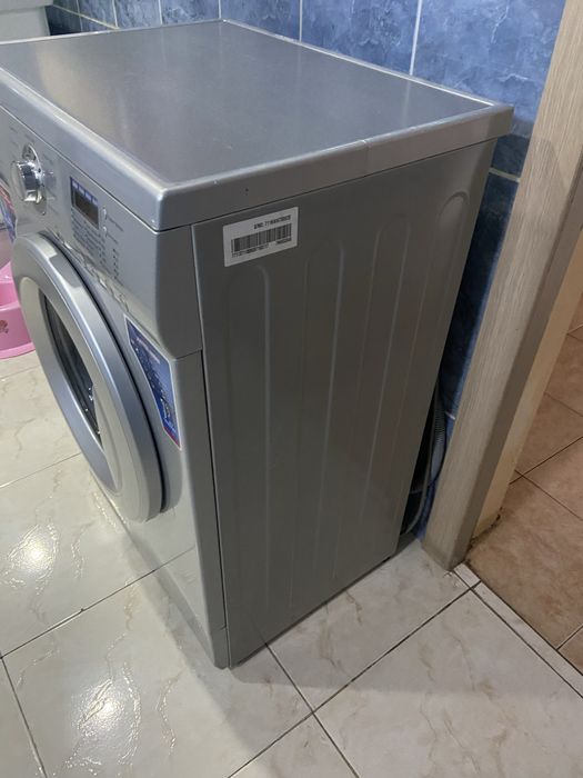 Продам стиральную машину