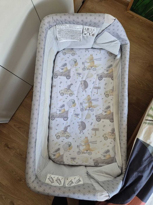 Łóżeczko dostawne Chicco Next2Me + Materac + 3 Prześcieradła! Stan bdb