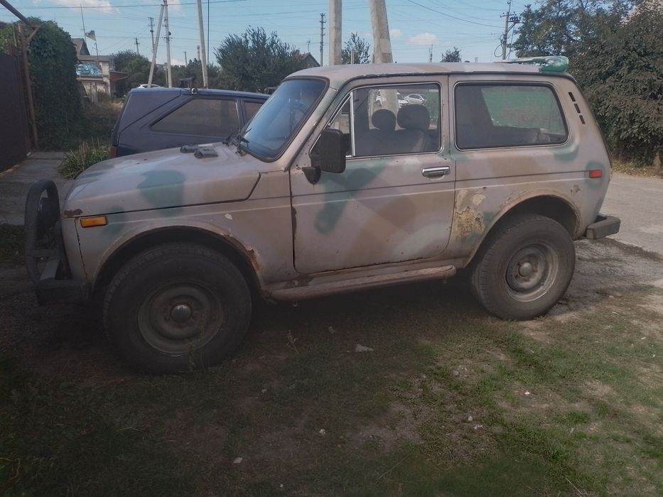 Продам НИВУ 4 × 4.