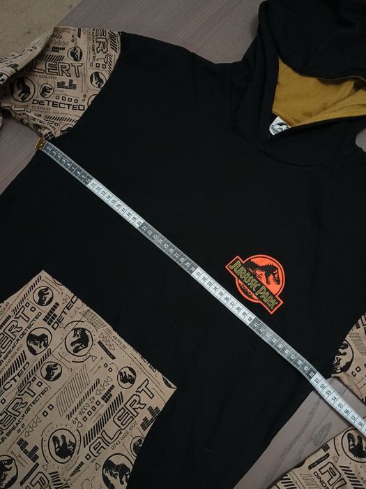 Bluza Jurassic Park nowa bez metki r M L