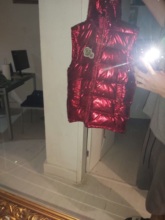 Colete moncler vermelho